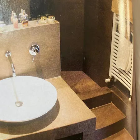 Apartment The Style Comfortable For Metro, Fs Station And Hospital San Donato Milanese